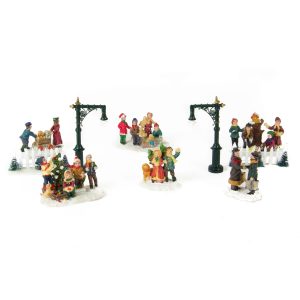 Village Figurines and Lamps s/10